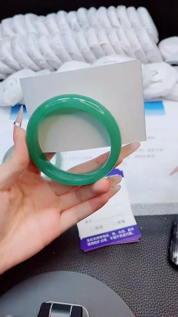 未镶嵌手镯石英质玉46-58