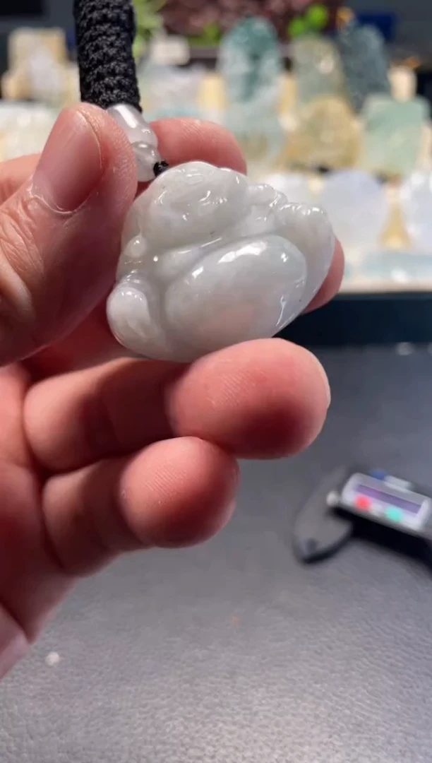 颈饰未镶嵌翡翠1/04/072