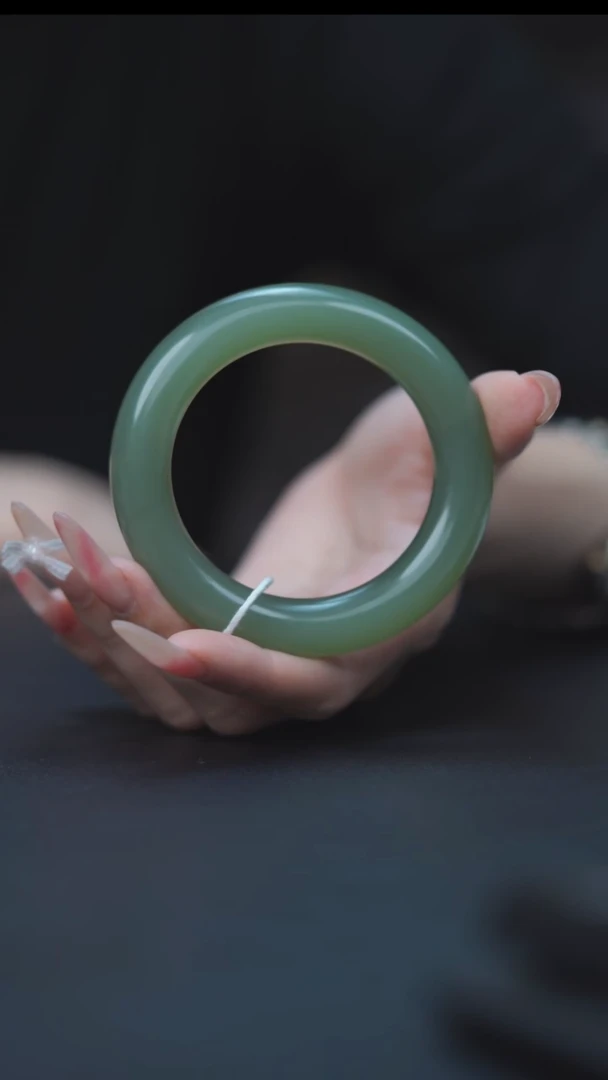 未镶嵌手镯和田玉HA00711碧玉粉青胖圆条手镯-----56