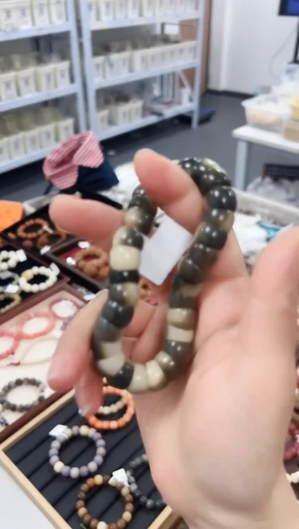 吊坠菩提根/象牙果F31BQ00670011-030