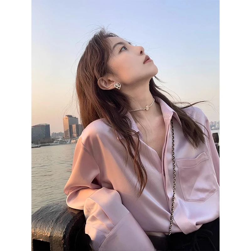 新款粉色醋酸缎面衬衫女春夏小个子宽松防晒衬衣长袖上衣设计感春
