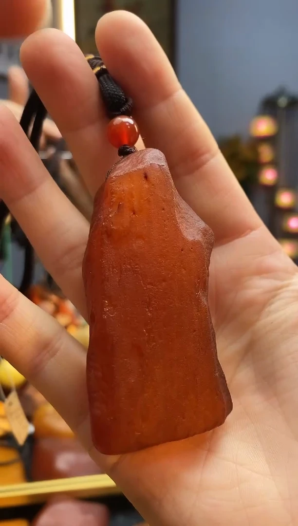 琥珀颈饰未镶嵌挂件