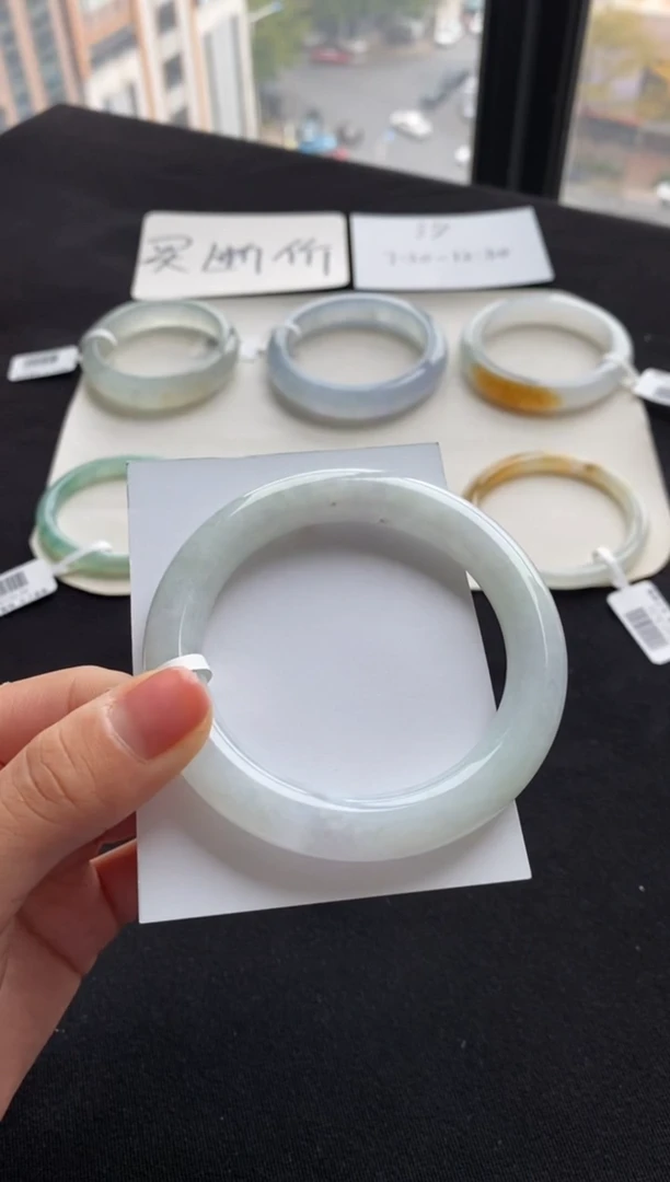 【闪购商品】翡翠手镯（圆镯）未镶嵌55圆条--不退不换