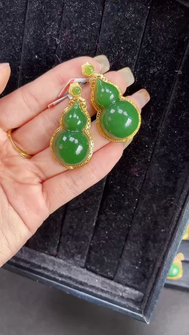 【闪购商品】和田玉吊坠18K金镶嵌36MM 多样性发一Z