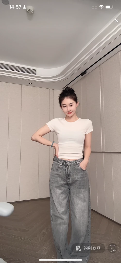 鹿宝贝私服【runaway】超好穿显瘦！人手入2件的百搭4色T S081