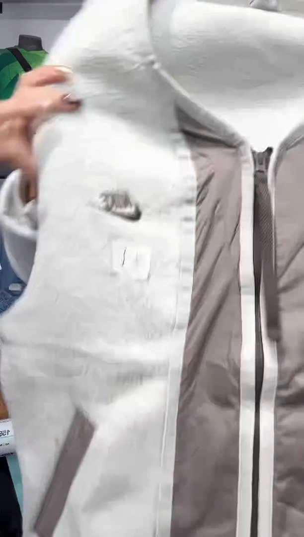 1586编码 瑕疵款直播间过款为准 尺码180