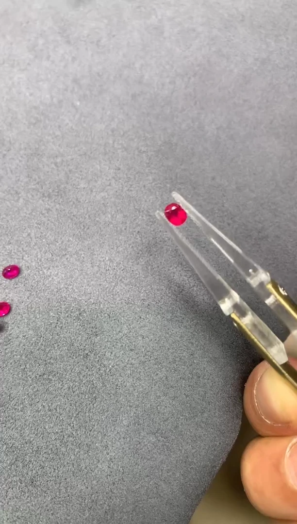 【闪购商品】红宝石裸石未镶嵌0.35ct 多样性发货一粒