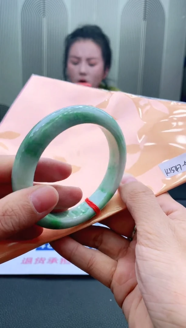 未镶嵌手镯翡翠59