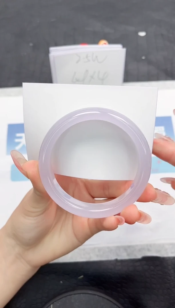 【闪购商品】石英质玉手镯未镶嵌L252-56.6