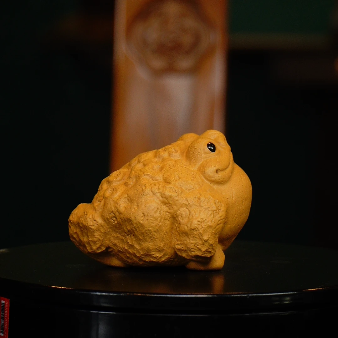 宜兴紫砂 黄色大金蟾茶宠