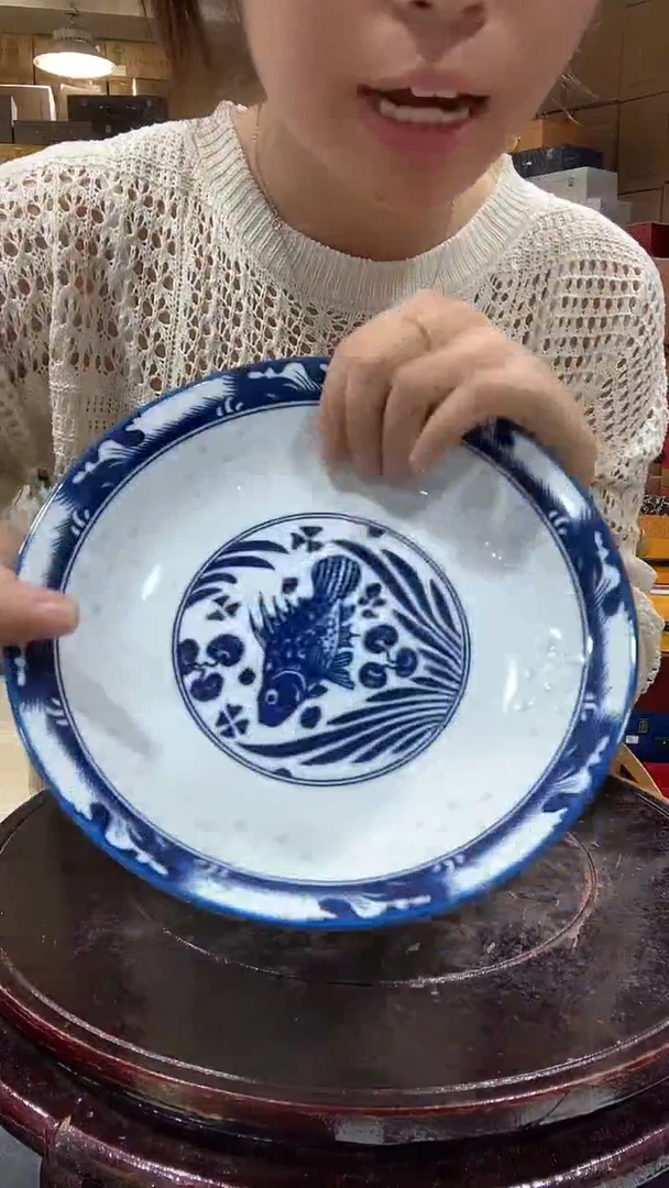 摆件景德镇青花玲珑菜盘