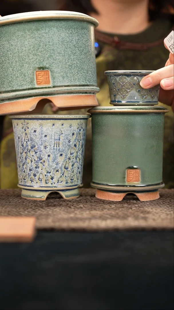 口径花盆-11-30-024一组4个默认有瑕/