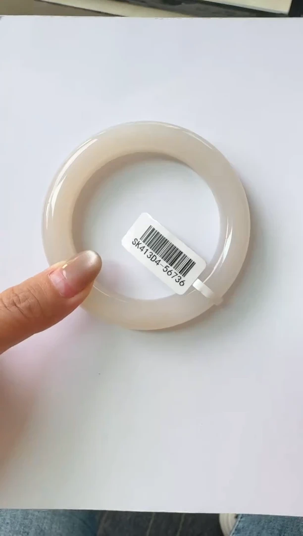 未镶嵌手镯和田玉56