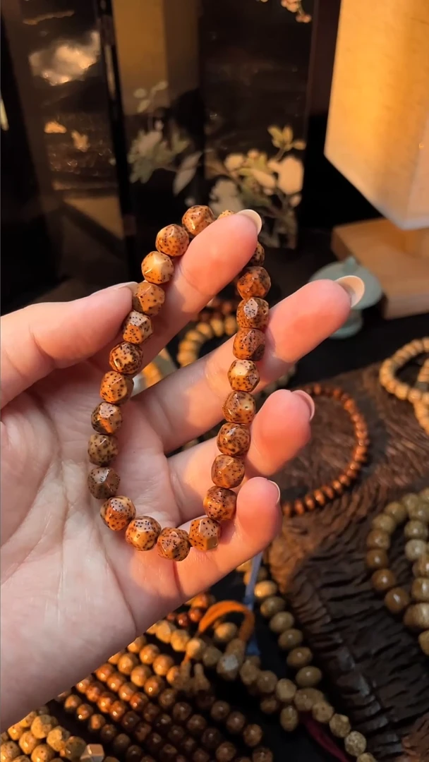 手串星月菩提精工级浅珀钻石纹无相9*8手串