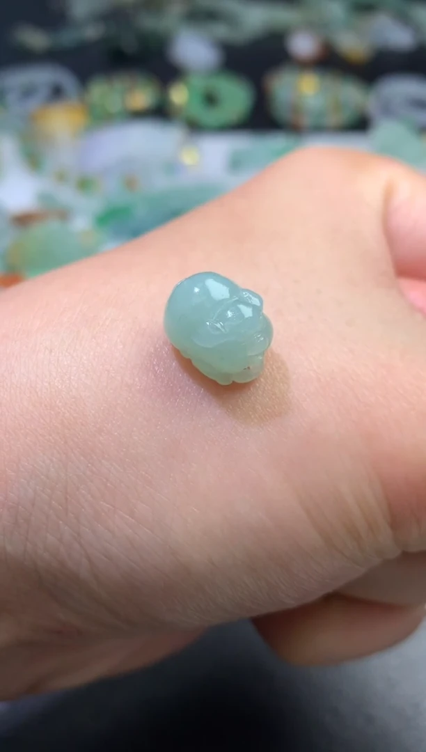 未镶嵌定制翡翠毛货 12.7-9.1-8.2