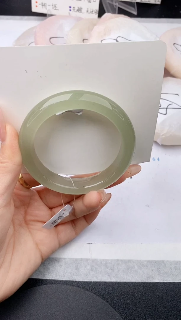 未镶嵌手镯石英质玉w120-DB56+