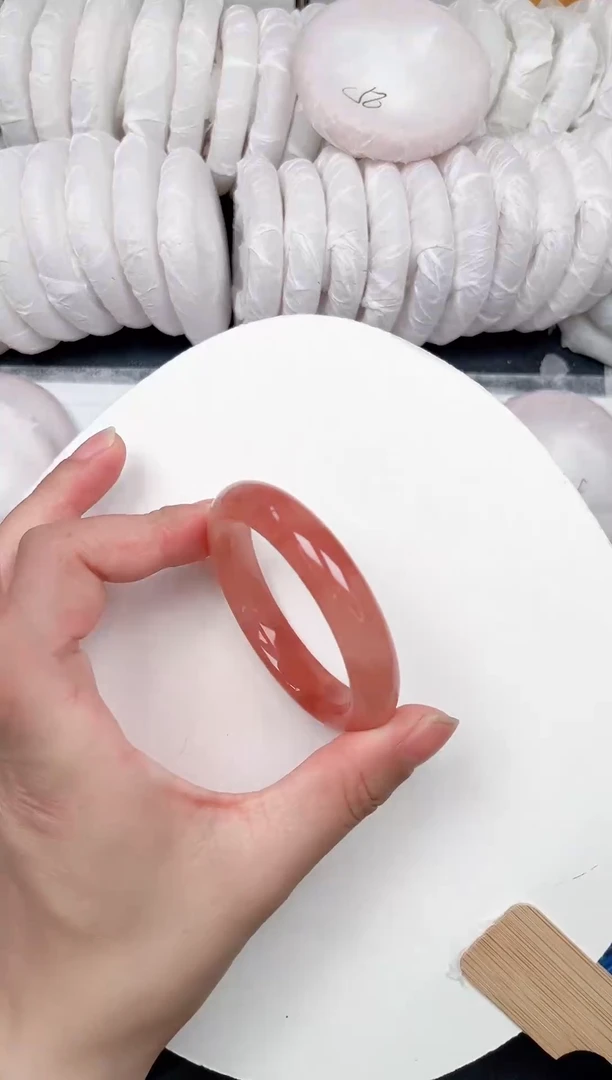 未镶嵌手镯石英质玉24-54