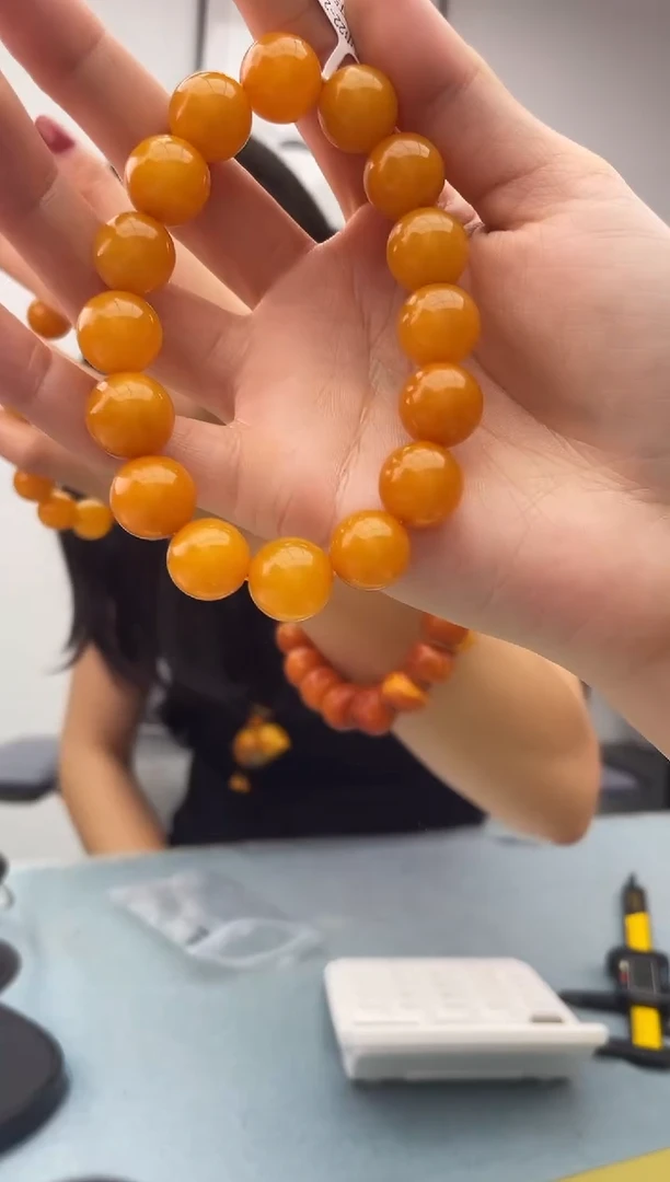 未镶嵌蜜蜡珠宝奇石假一罚十，0发一件