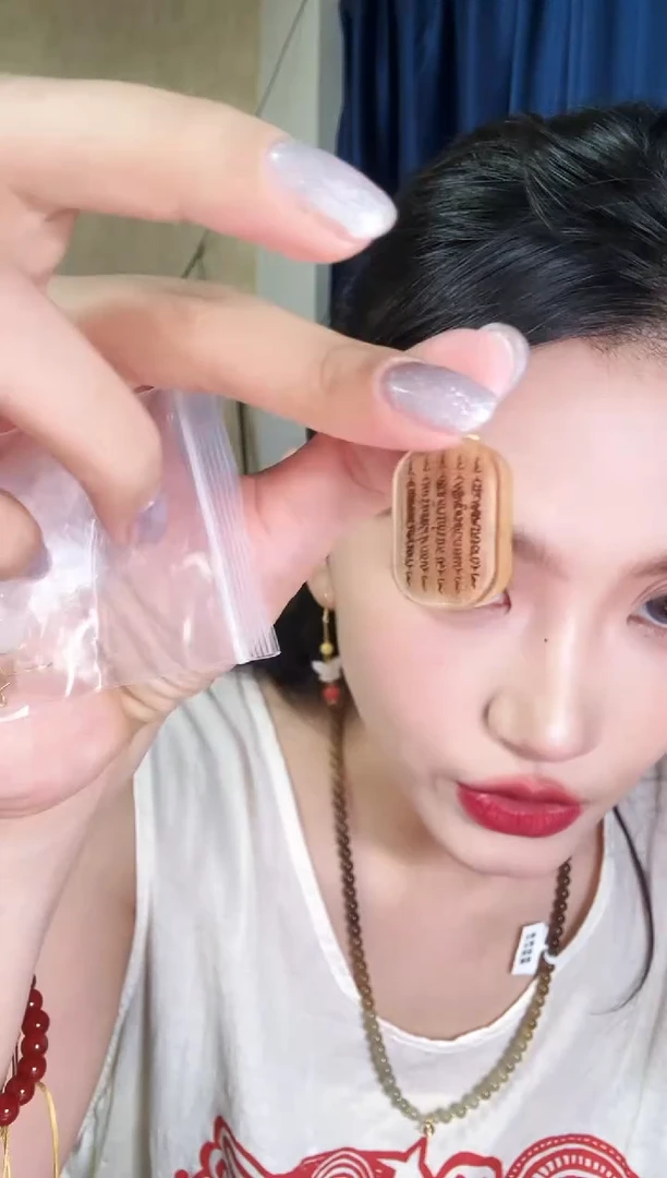 檀香木无事牌老山五条牌吊坠