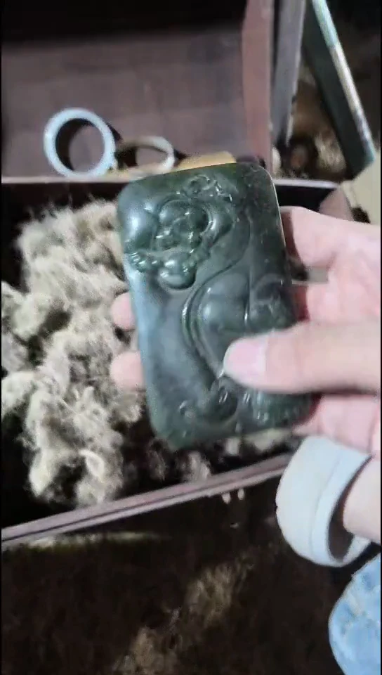 香榧木绿色牌子1