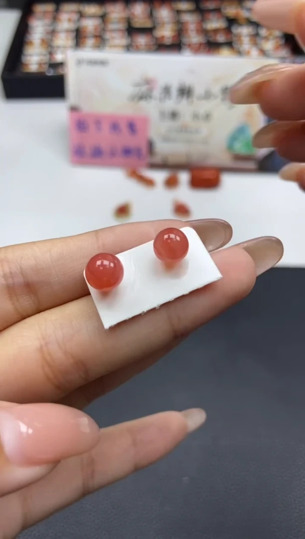 【闪购商品】南红玛瑙耳饰未镶嵌天然南红30