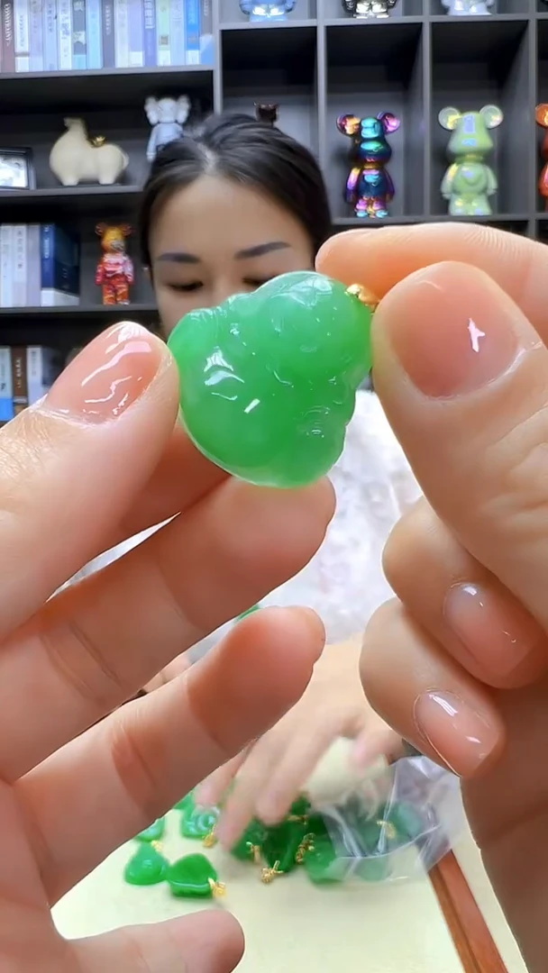 翡翠14K金镶嵌颈饰沉白diy劲饰