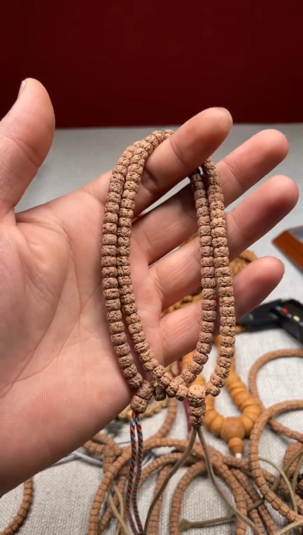 手串柏香籽/百香籽佛手手持43