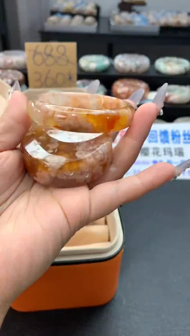 未镶嵌手镯石英质玉（54-55圈口）赠送镯心