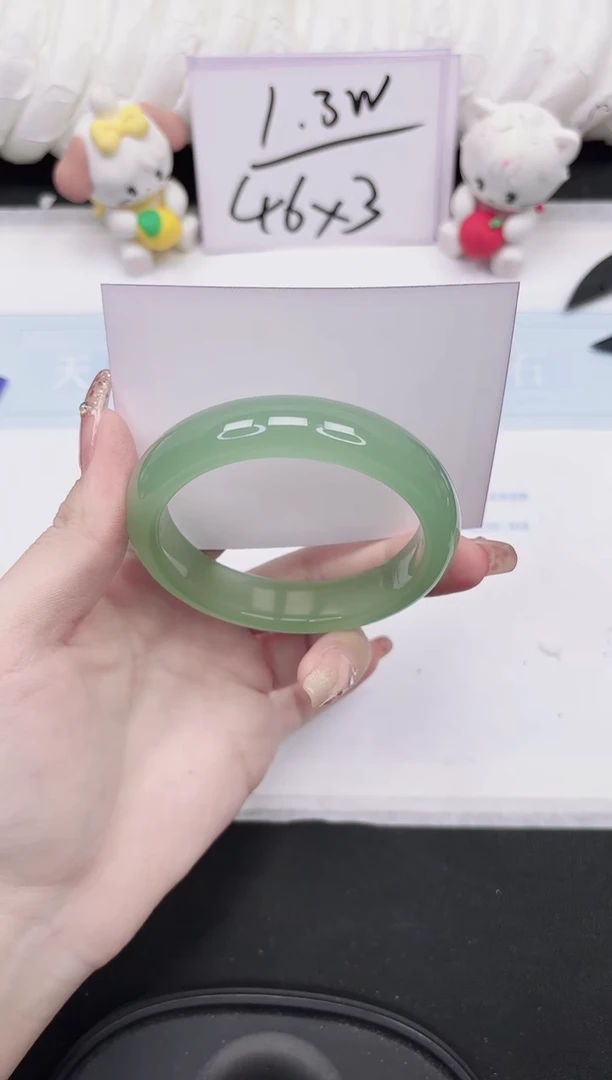 未镶嵌手镯石英质玉112-56