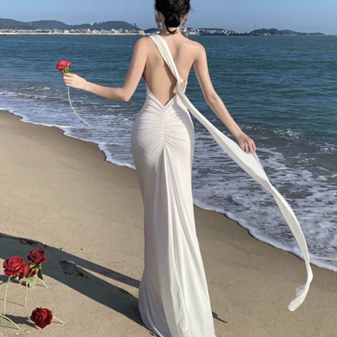 白色大露背挂脖连衣裙法式纯欲风海边度假长裙古希腊女神裙沙滩裙
