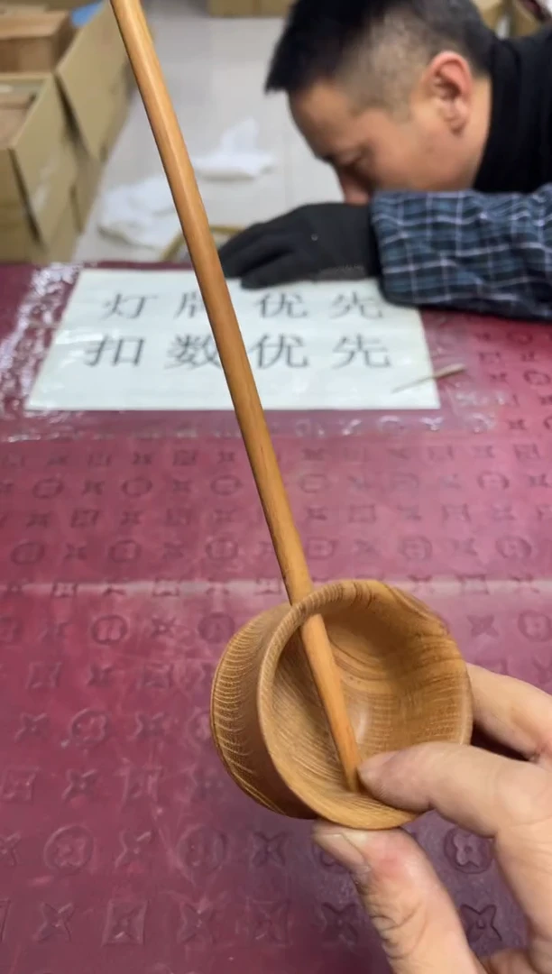 默认微瑕，no退no换，介意勿拍
