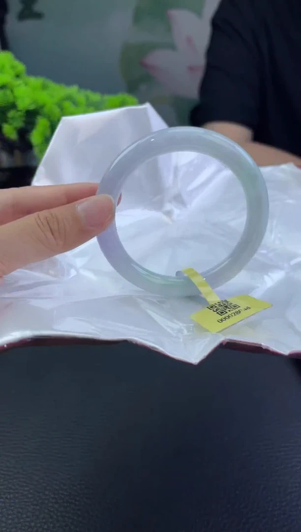 翡翠手镯未镶嵌21
