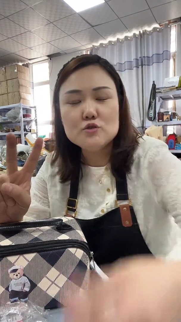 牦牛剖层皮革琪老板女包1号店超好看福兜兜