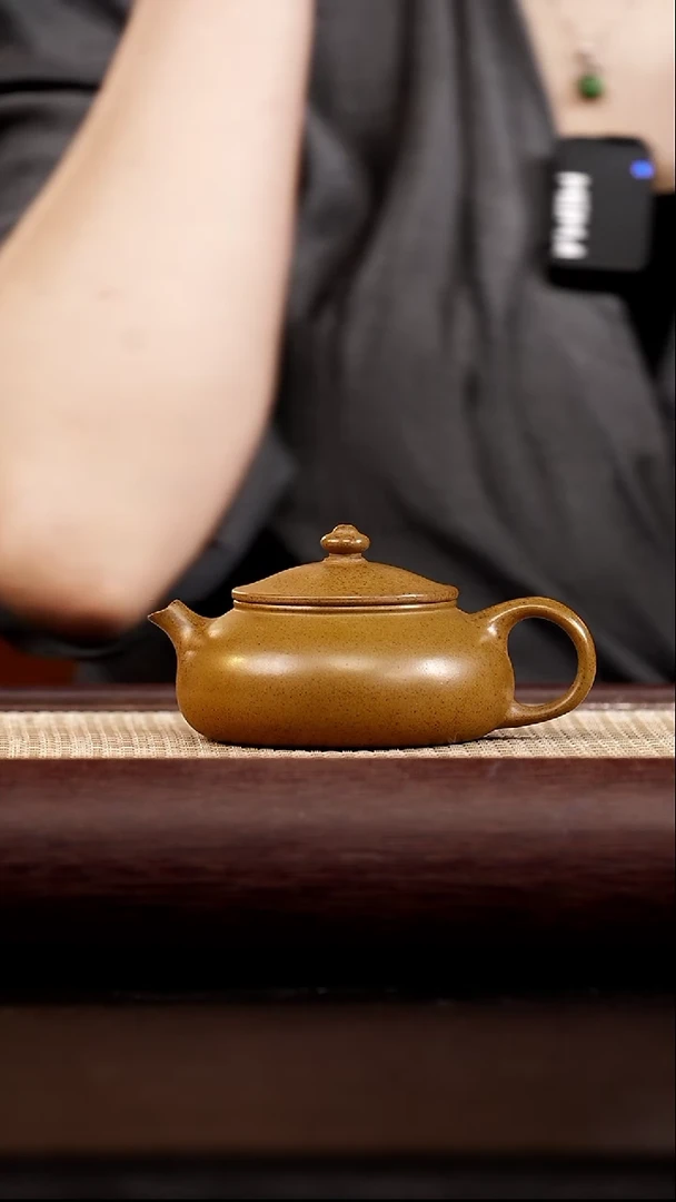 茶壶紫砂黄金段 柴烧 寒江