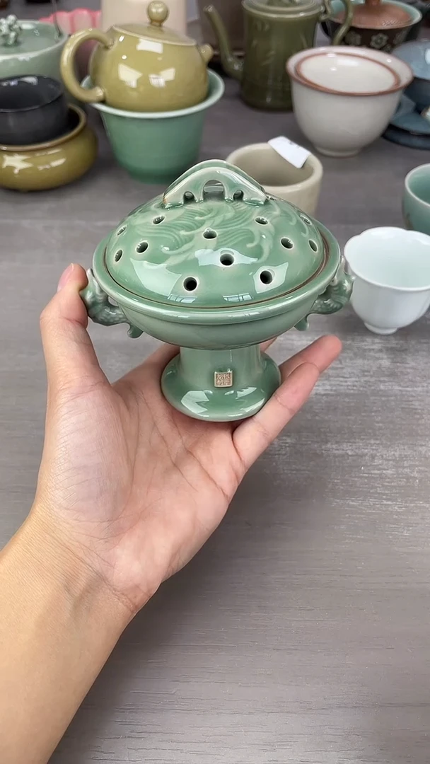 青瓷仓储福利清仓微瑕1