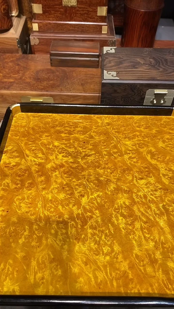 【闪购商品】香樟木木艺茶盘一个