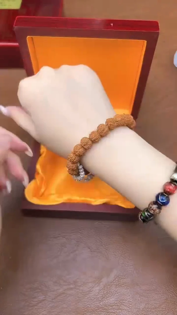 得闲文玩阁小金刚菩提链接@@SP231