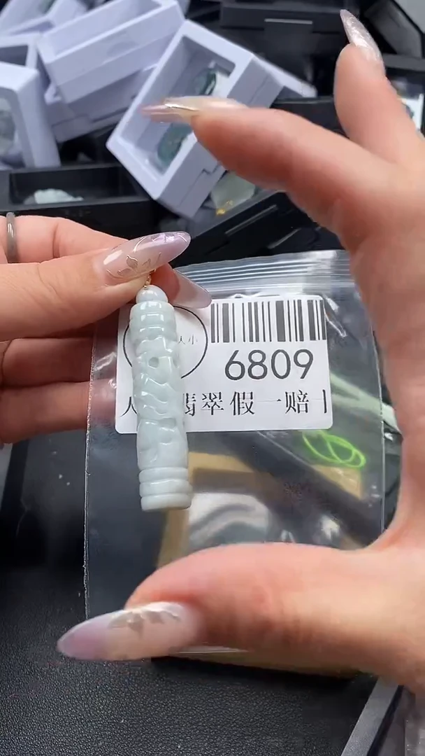 吊坠(不含链)未镶嵌翡翠6809