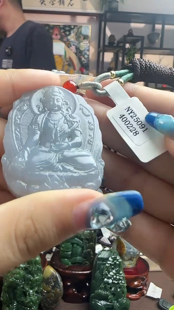 颈饰未镶嵌和田玉0228