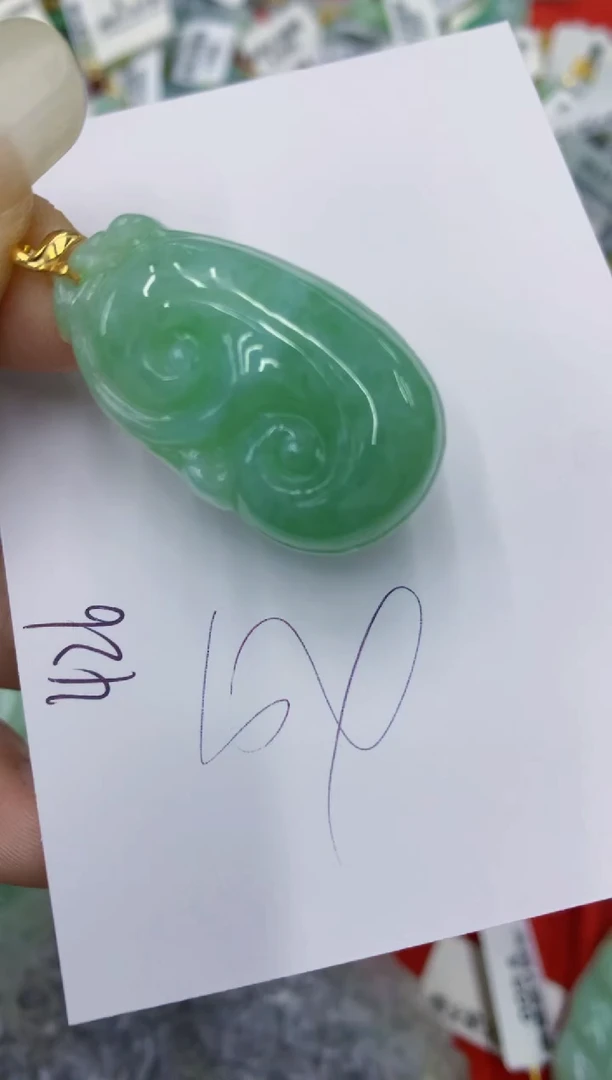 翡翠未镶嵌颈饰111111111111