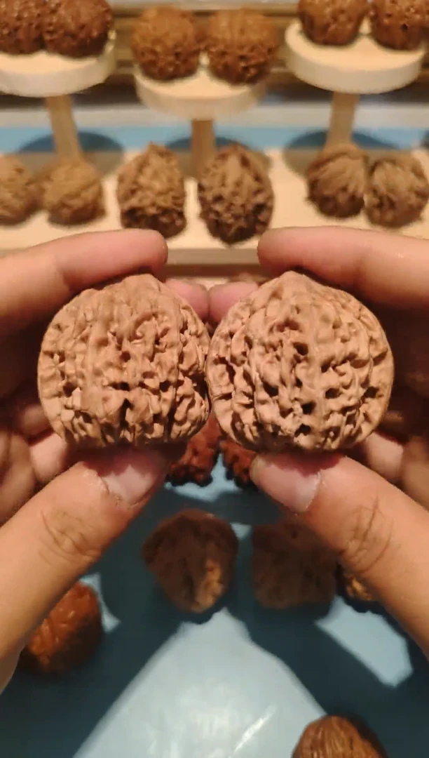 把件文玩核桃希*B218官帽