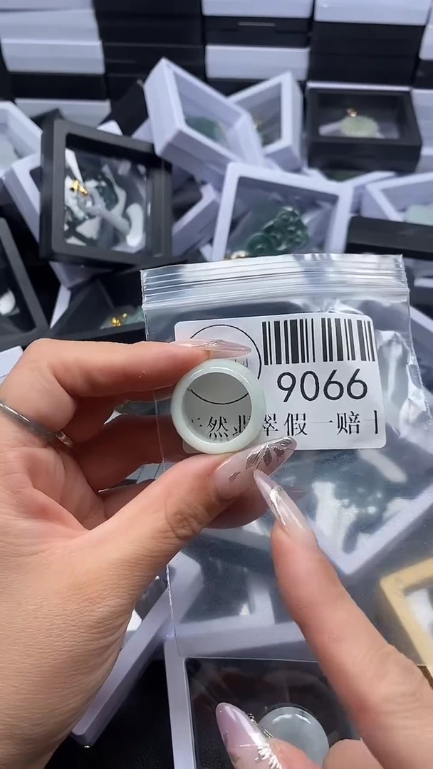 吊坠(不含链)未镶嵌翡翠9066