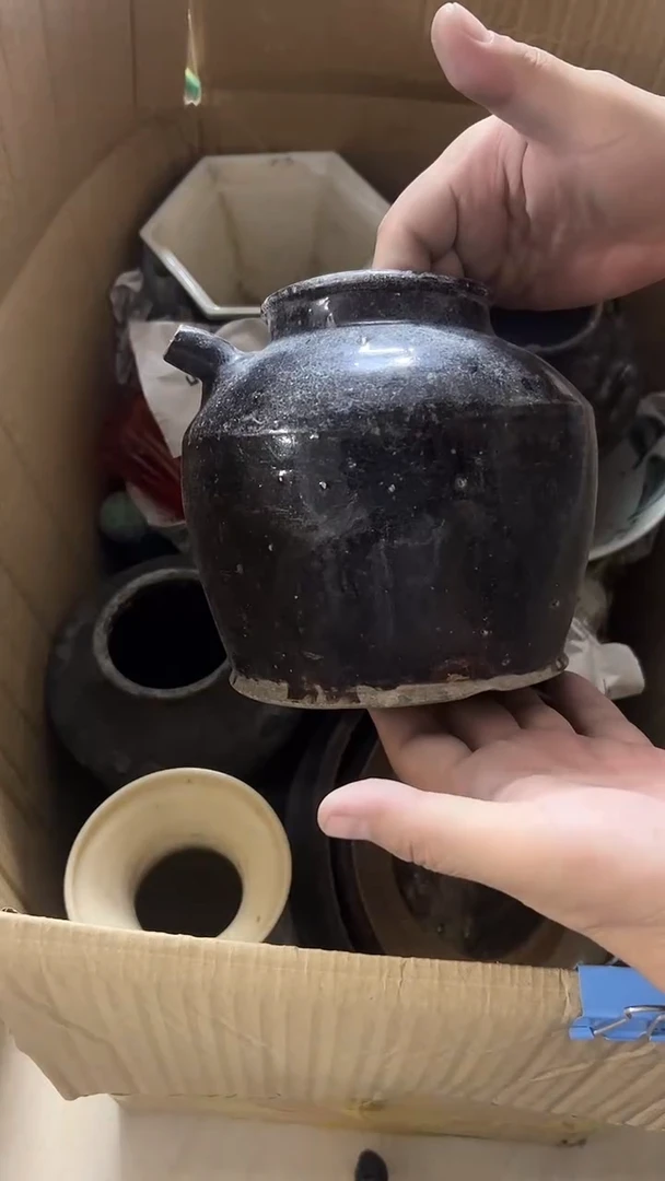 1有瑕疵的瓷器一单~~