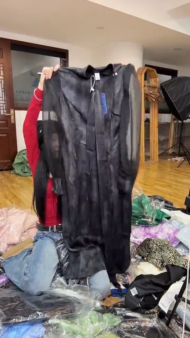 M码   110斤  裙子