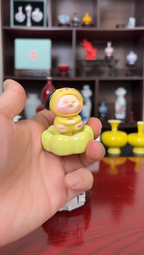 摆件瓷12.19微瑕小花瓶摆件