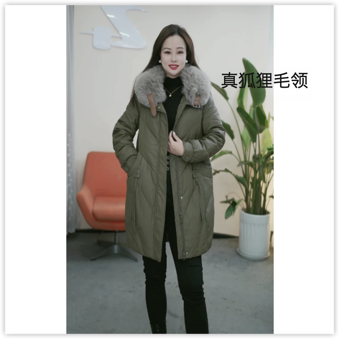 【梓桐定制】D128-1现货真狐狸毛领皮羽绒服女新款时尚保暖皮外套女