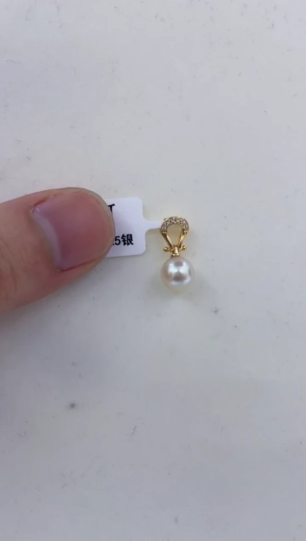 颈饰银S925镶嵌淡水珍珠