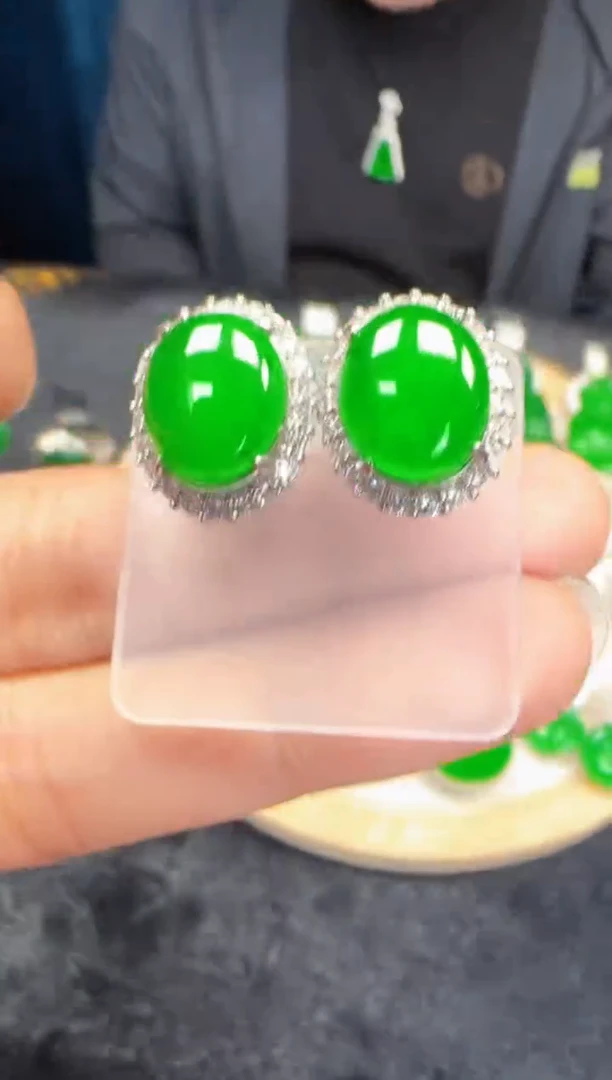 未镶嵌定制翡翠翡翠耳环40