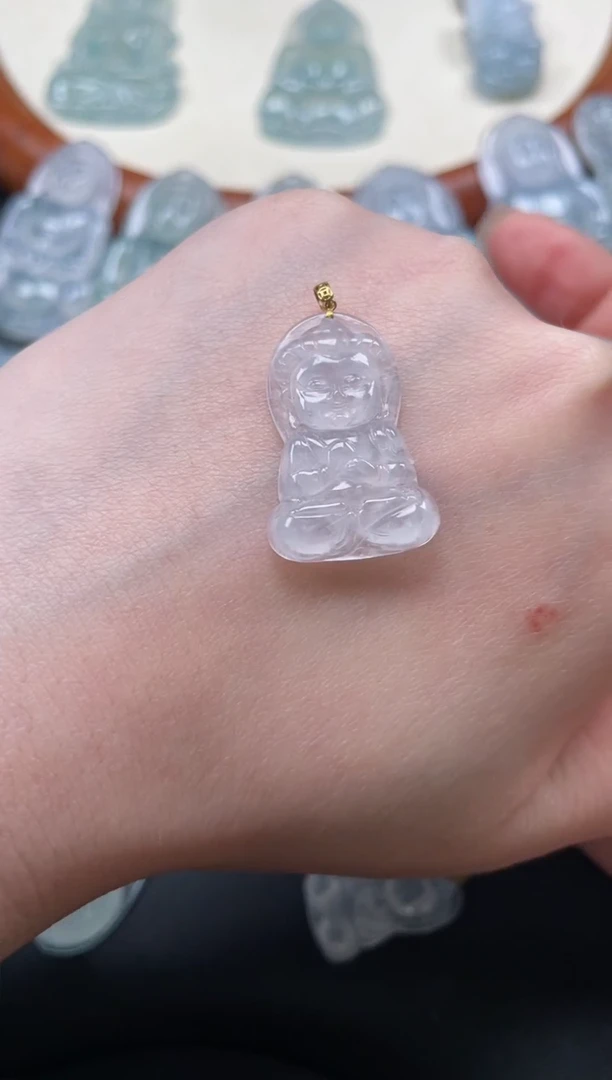 【闪购商品】翡翠颈饰未镶嵌宝宝佛