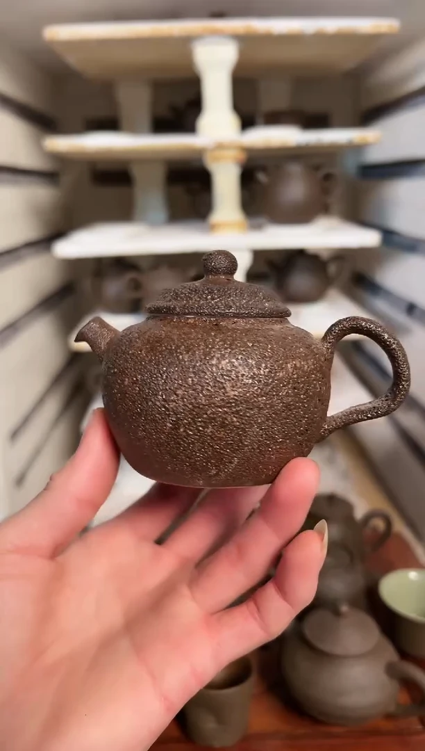 【闪购商品】冰碛岩陶制手工壶